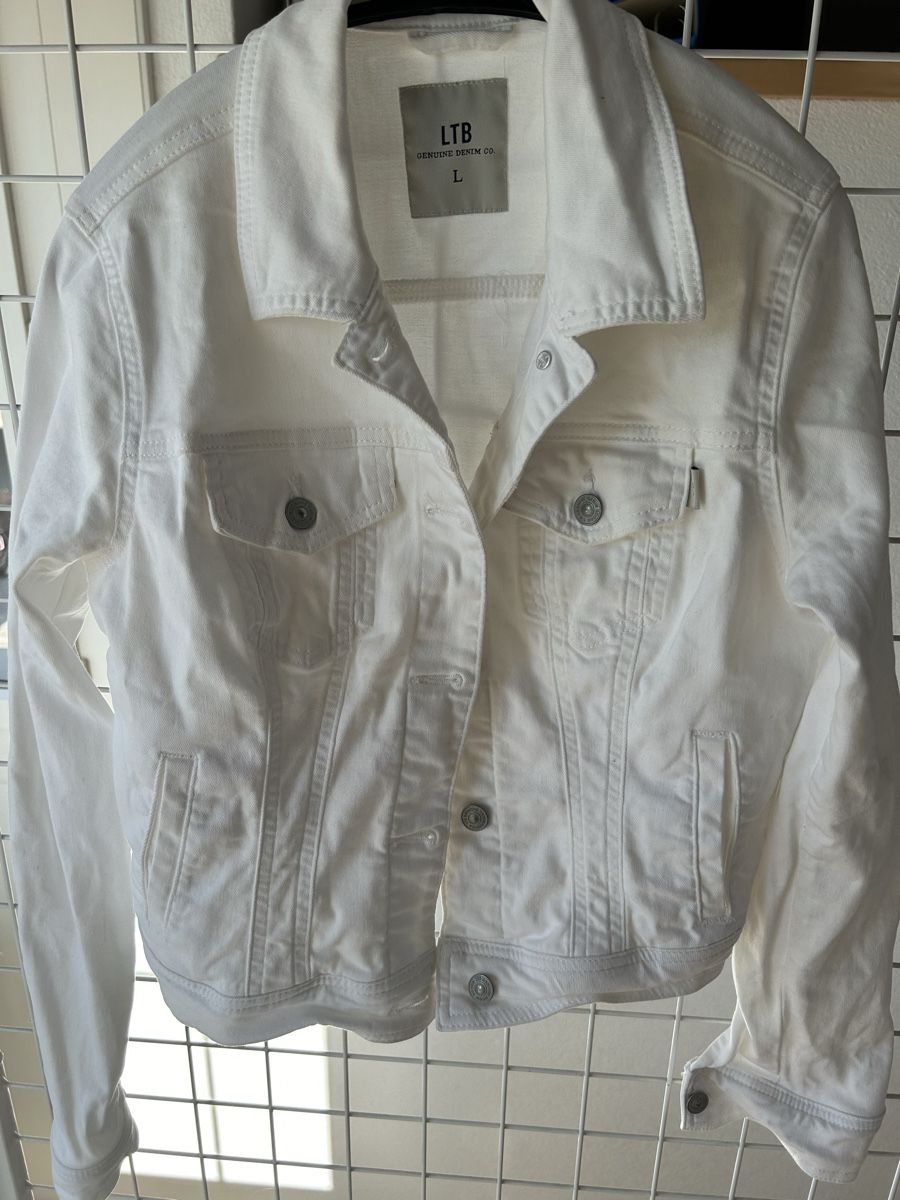 Giacche: Weisse Jeansjacke – Nuovo (secondo la descrizione) da Windisch venduto da Shakira085