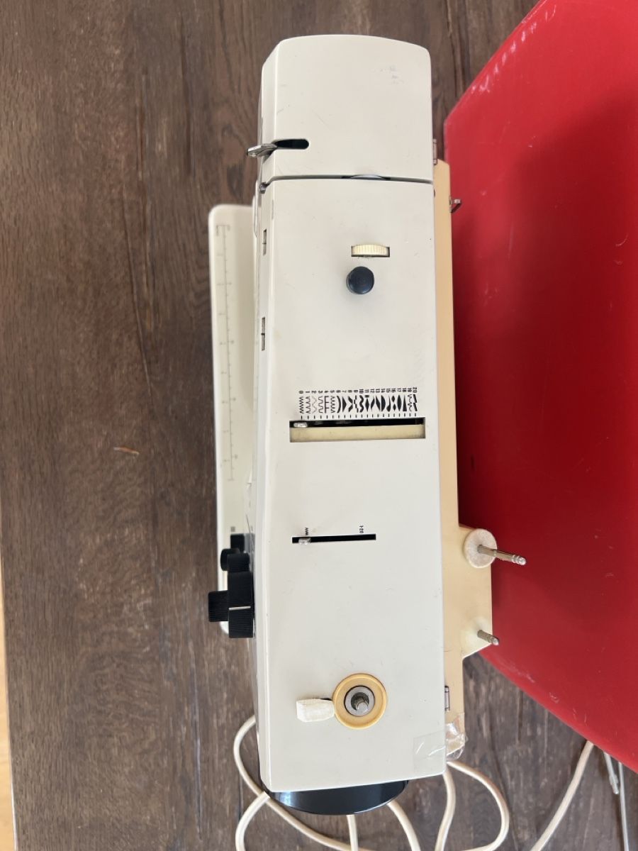 Bernina Nähmaschinen: Nähmaschine Bernina record – Defekt aus Reiden von Husaberg93 3
