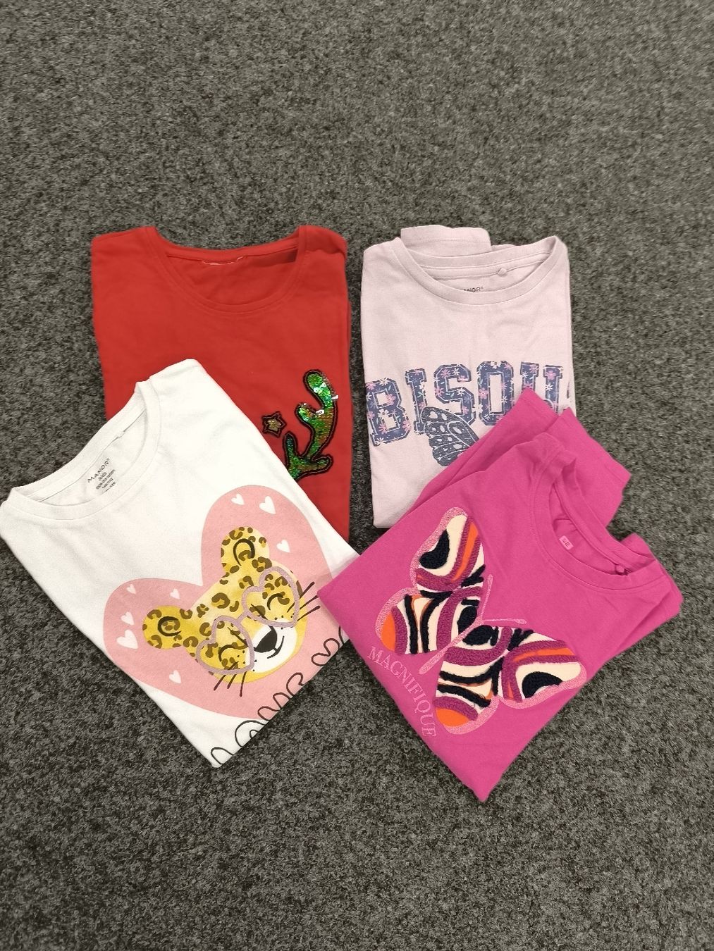 Pulls et sweat-shirts: 4 Stk. Langes Shirts Gr.146 – D'occasion à Münsingen par pas_82kk