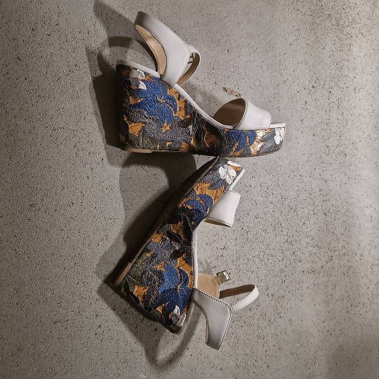 Scarpe da donna: Sandali con zeppa – Usato da Rancate venduto da fra_nnx6 2