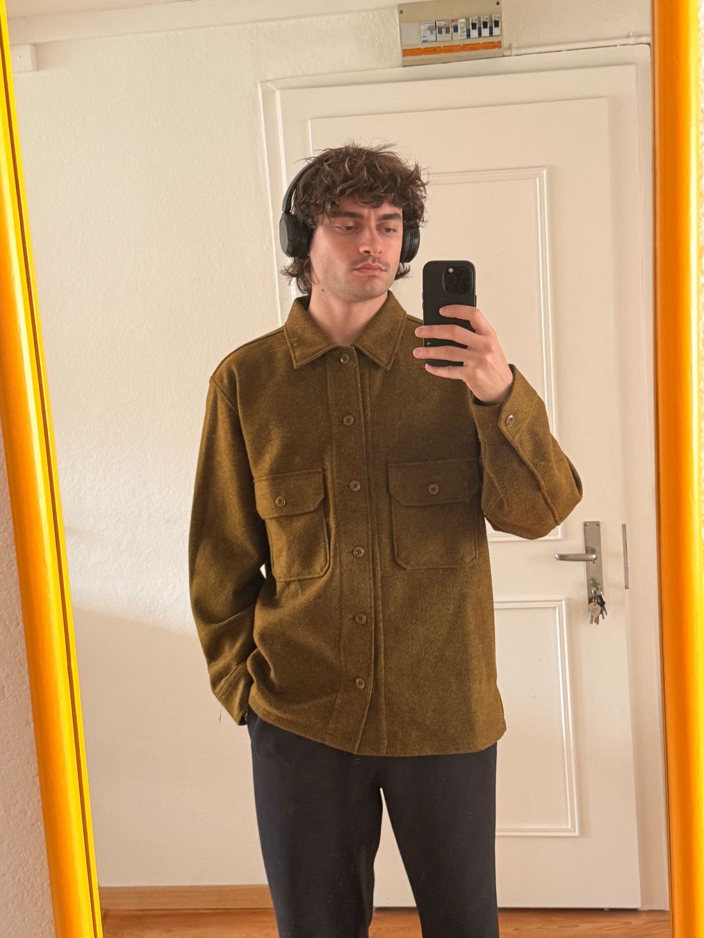 Jacken: Overhemd / Jacke – Gebraucht aus Zürich von Basilou98