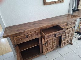 Sideboard