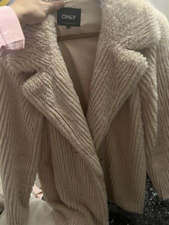 ONLY Kunstfell Jacke beige Damen Grösse S guter Zustand