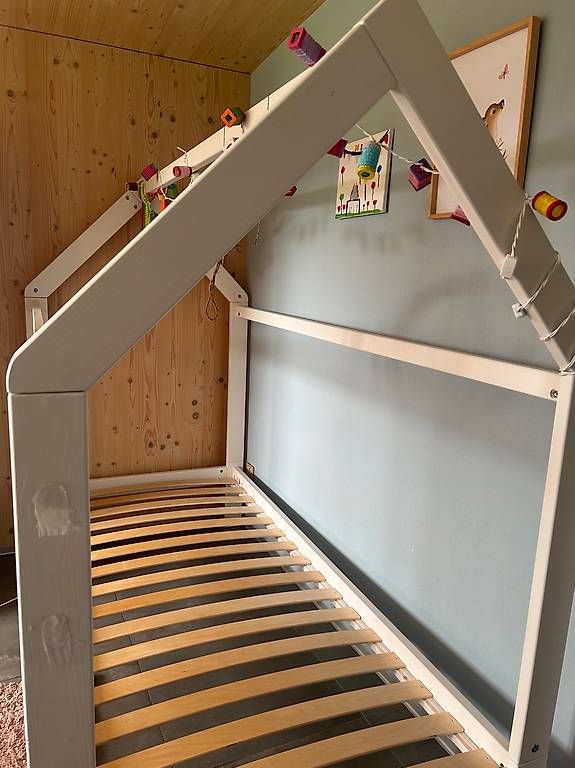 Lits: U-Tiger Kinderbett – D'occasion à Erlach par lue_9h9x