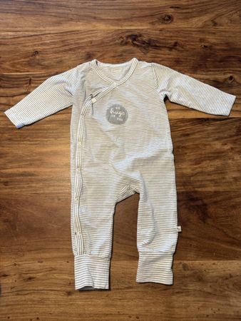 Baby Schlafanzug gestreift grau weiss Grösse 62