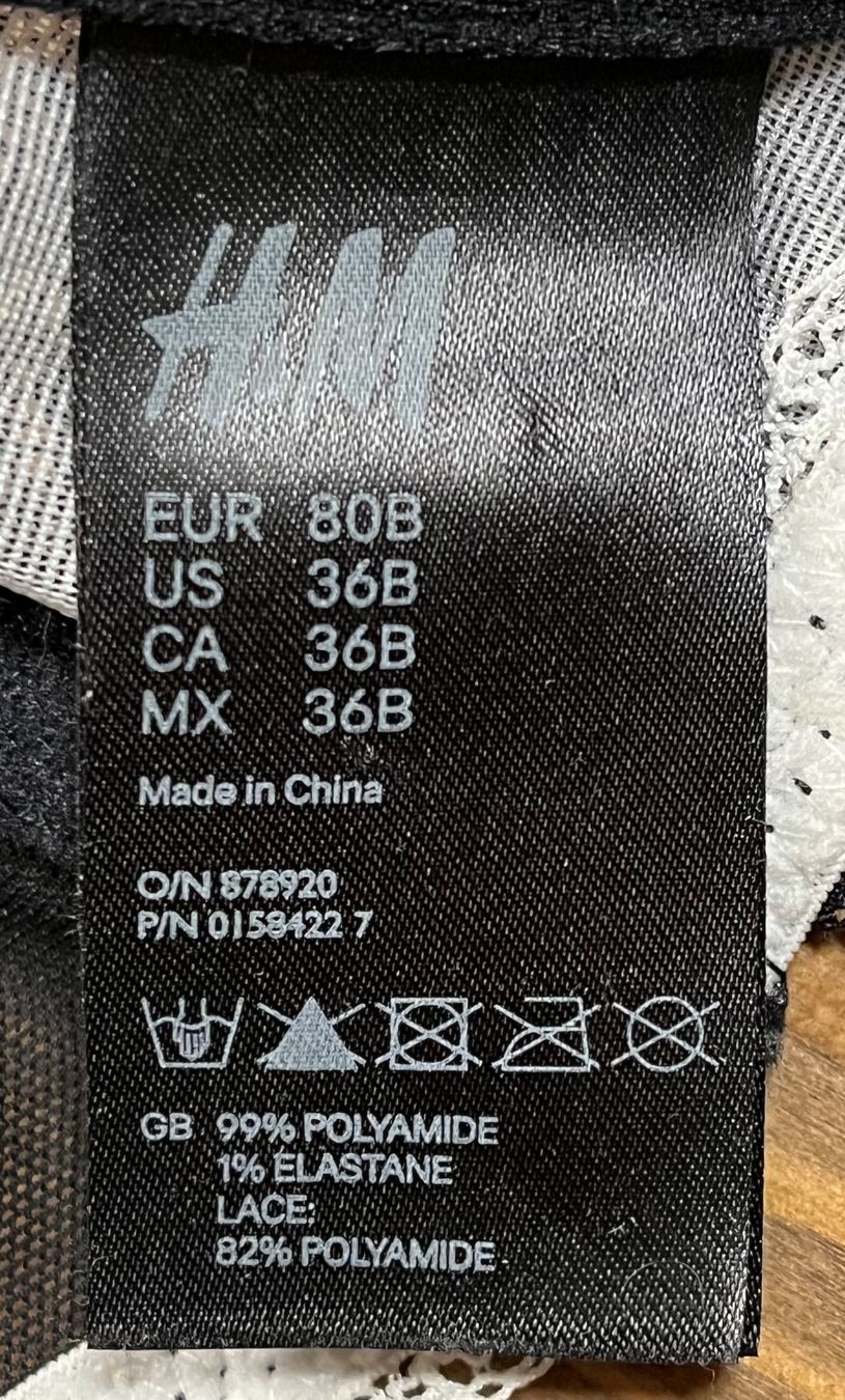 H&M Altra biancheria intima: H&M BH - Grösse 80B - Schwarz / Weiss – Usato da Altdorf UR venduto da Mini037 3