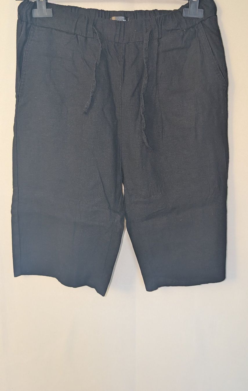 Pantaloni: Leinen Shorts schwarz elastischer Bund Gr. S – Usato da Sarmenstorf venduto da taosun2 3