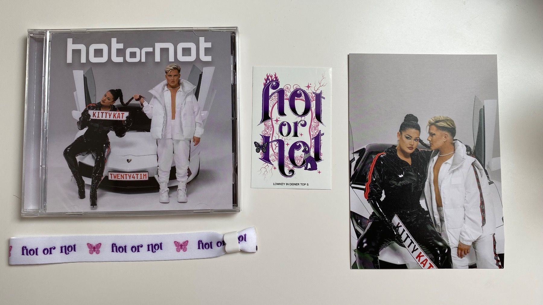 CDs: Single Bundle twenty4tim hot or not, asuverkauft CD – Neu und originalverpackt aus Hochwald von _biene_ 6