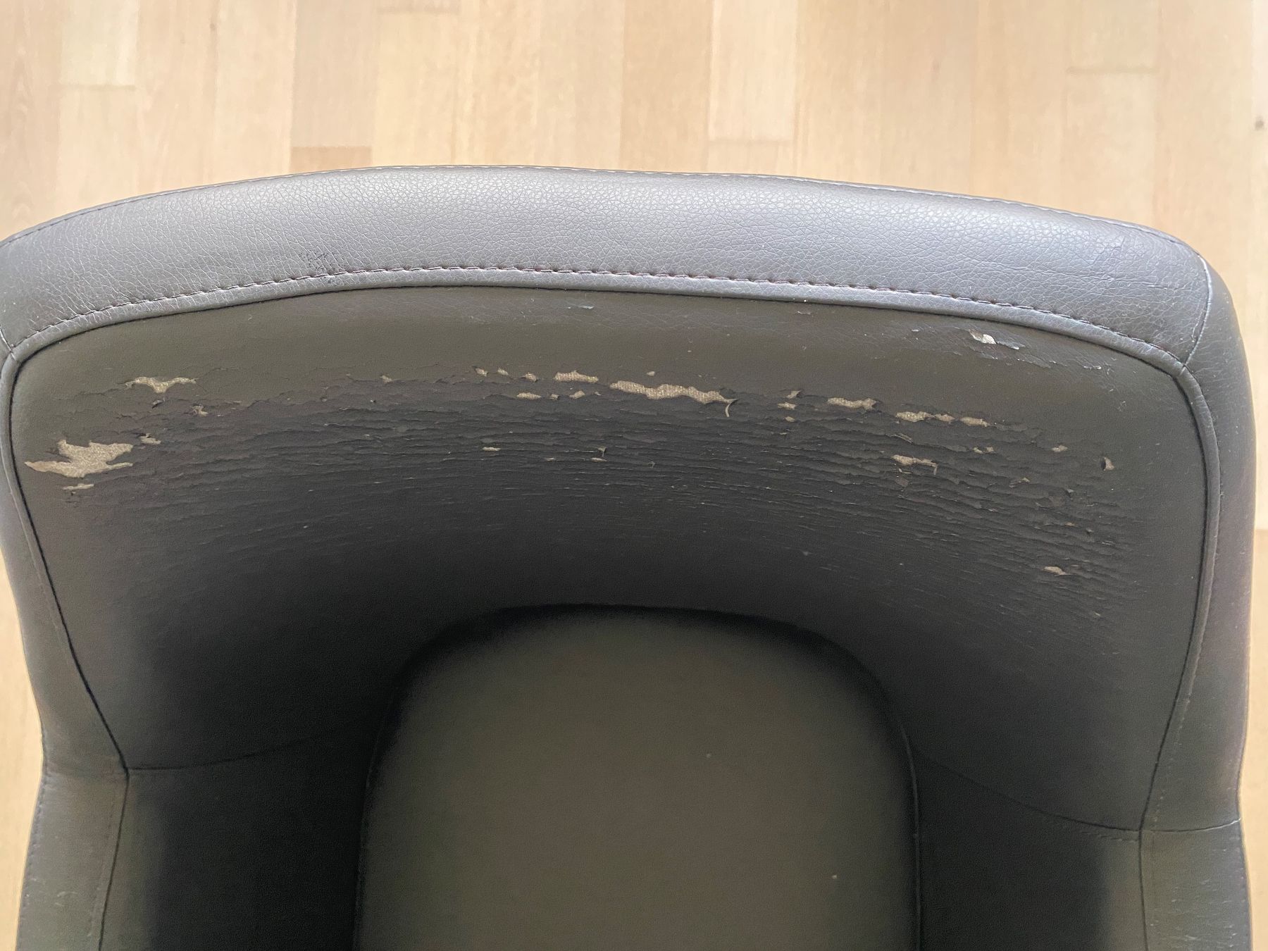 Stühle: 6 schwarze Stühle GRATIS abholbar – Gebraucht aus Uetikon am See von Fatushfatush 5