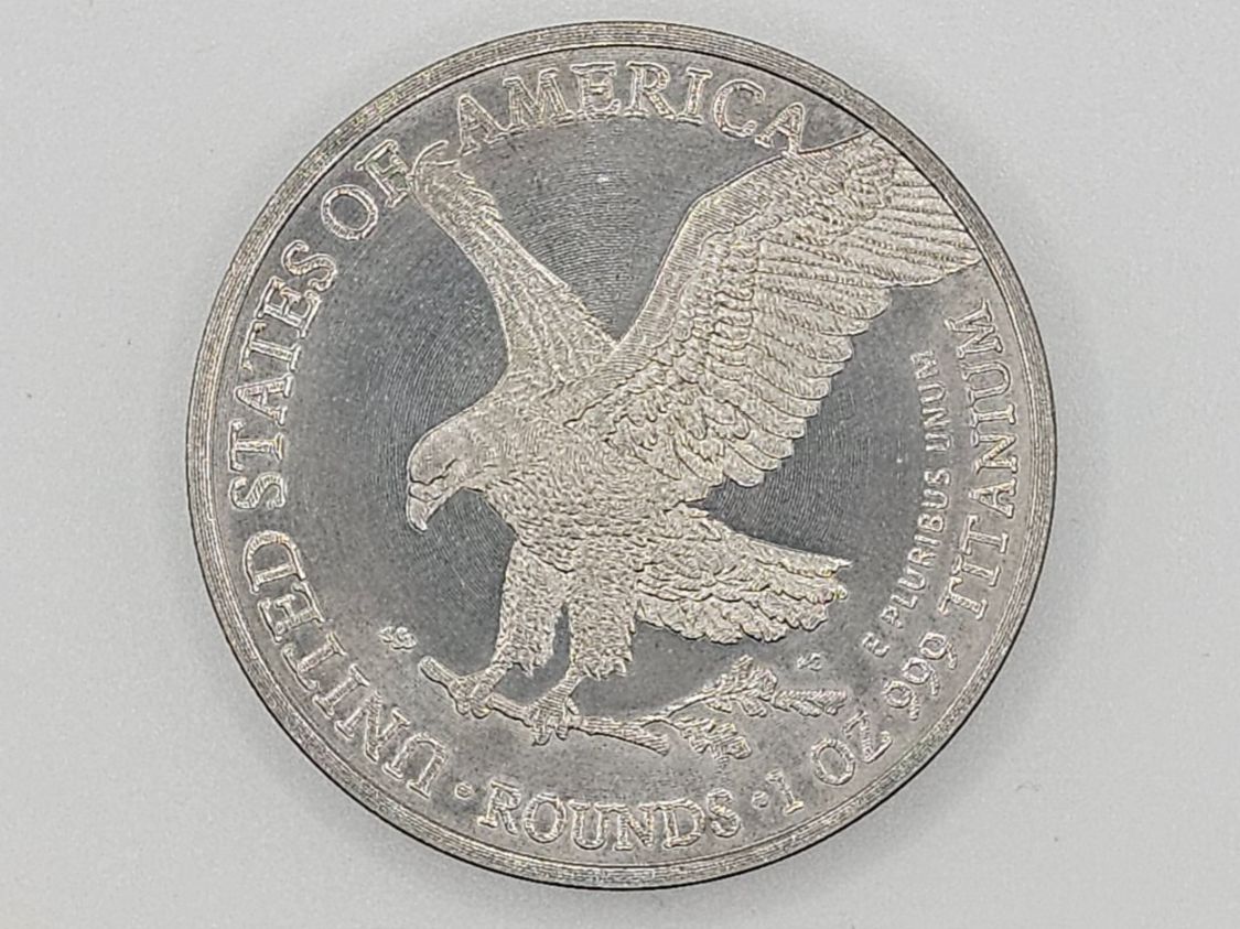 Tutti le monete: 1 OZ 999 Titanium Liberty 2023 – Usato da Melchnau venduto da Rebeccas4900