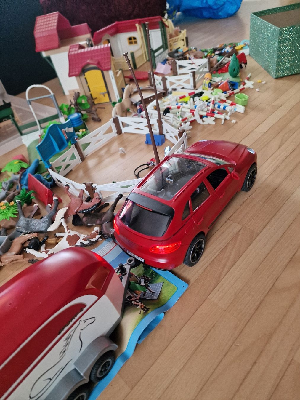Playmobil Giocattoli: Playmobil Pferdehof Set – Usato da Sempach venduto da Cleo1981 1