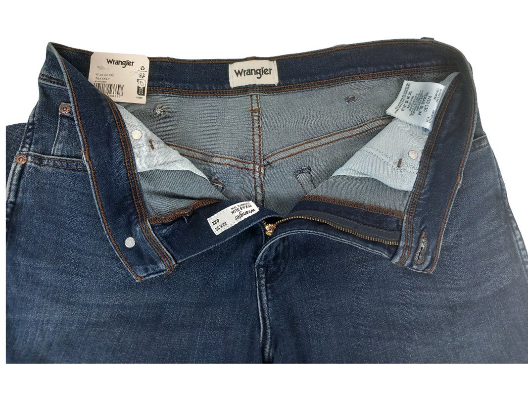 Wrangler Jeans: WRANGLER Herren Jeans W33/L30 – Nuovo (secondo la descrizione) da Hünenberg venduto da Restwert_Zug 4