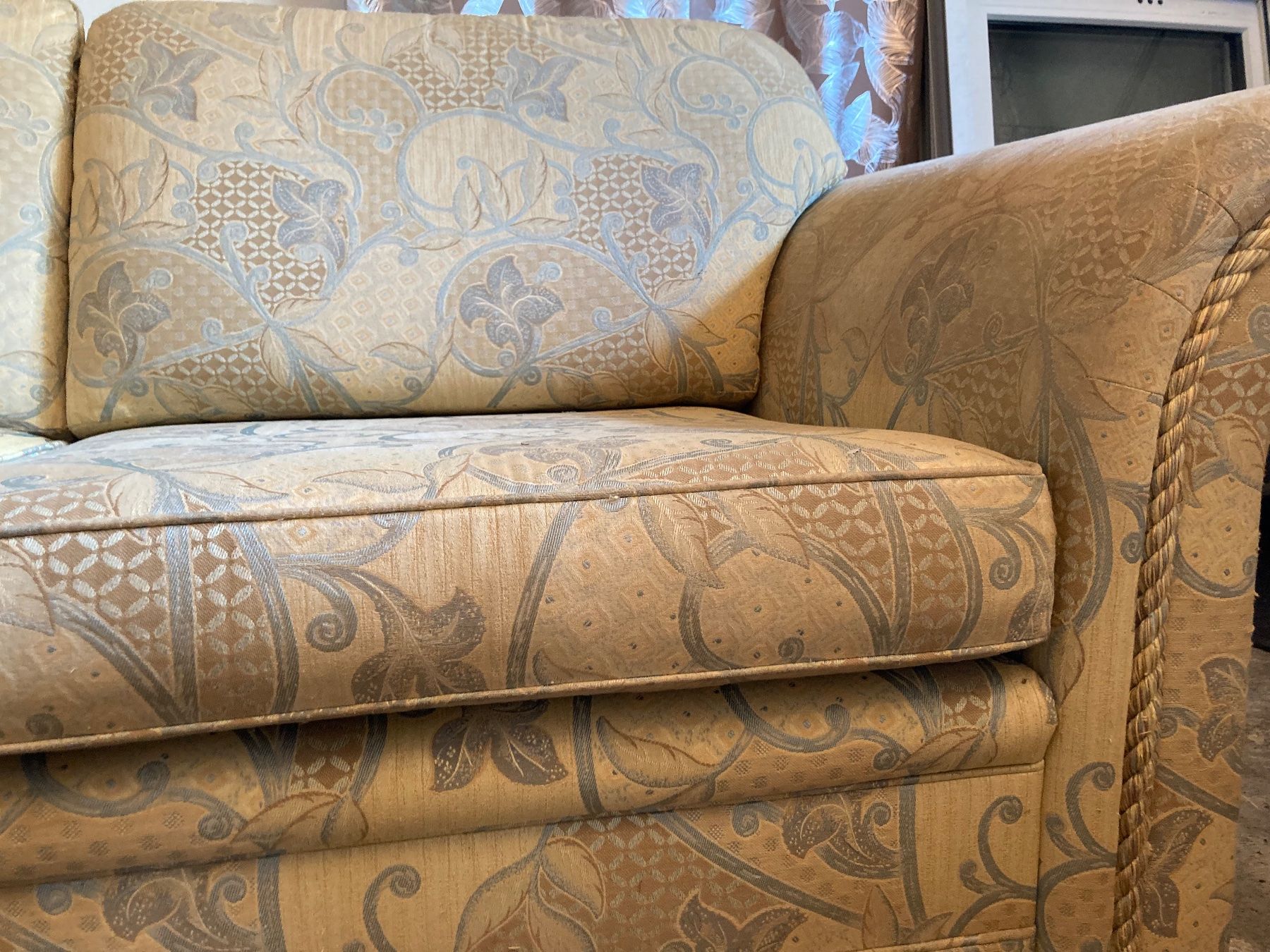 Sofas: Sofa – Gebraucht aus Erstfeld von Pfiffholder 1