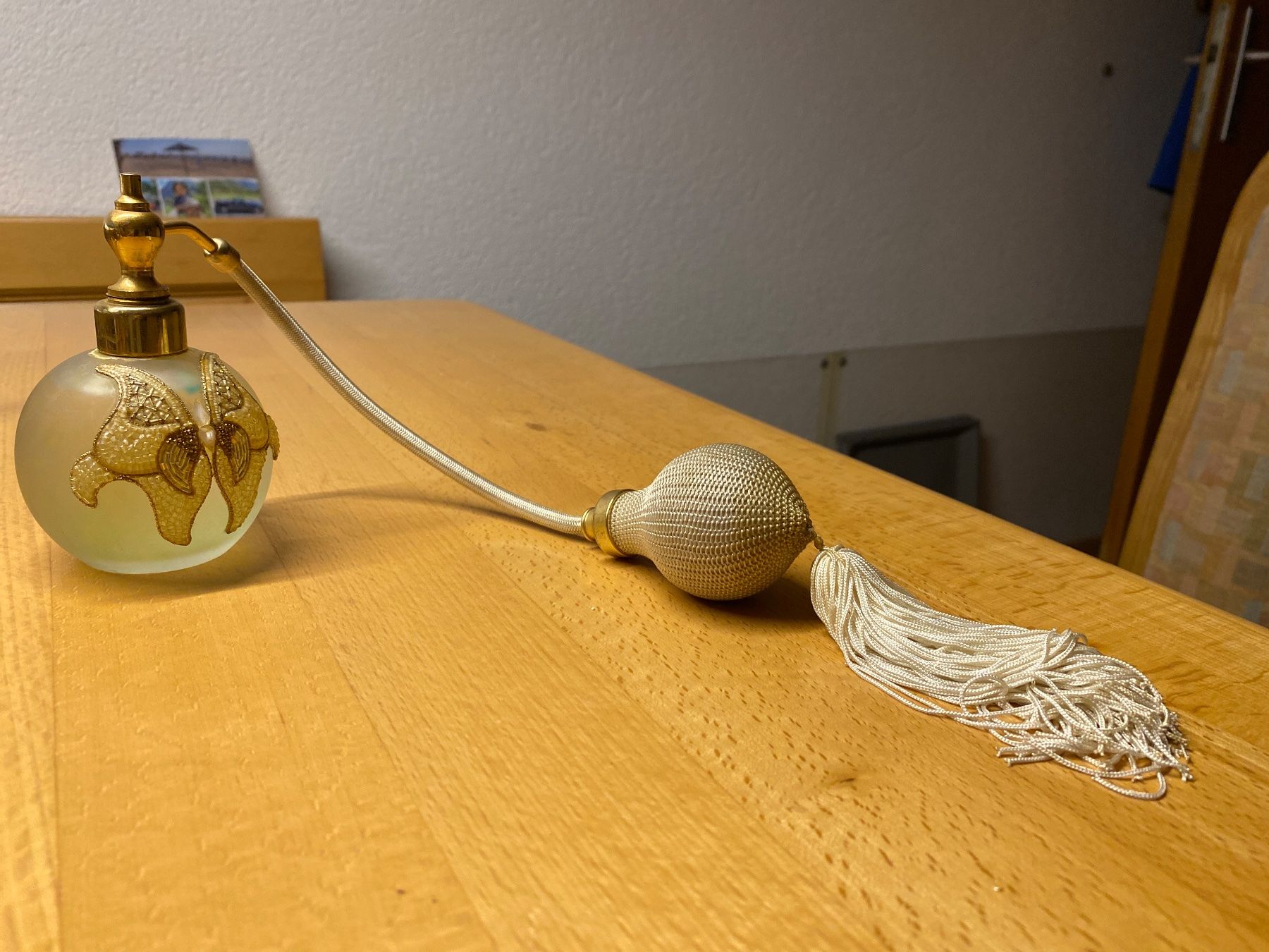 Bottiglie: Antike Parfünsprühflasche – Usato da Mülligen venduto da Flockenstiel