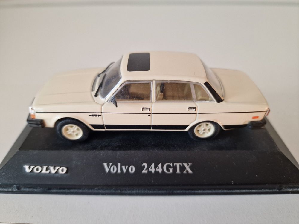 VOLVO FH12 SEMI-REMORQUE 1/43 IXO Altaya Boite d'Origine EUR 44,90