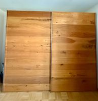 Hochwertiger Schwebetürenschrank Eiche – Schubiger Möbel