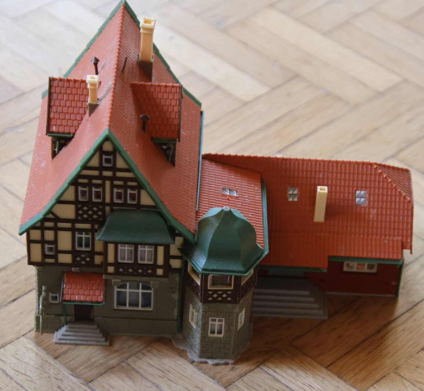 Trains électriques: 1:87 Gasthaus – D'occasion à Diegten par dolphin04 1