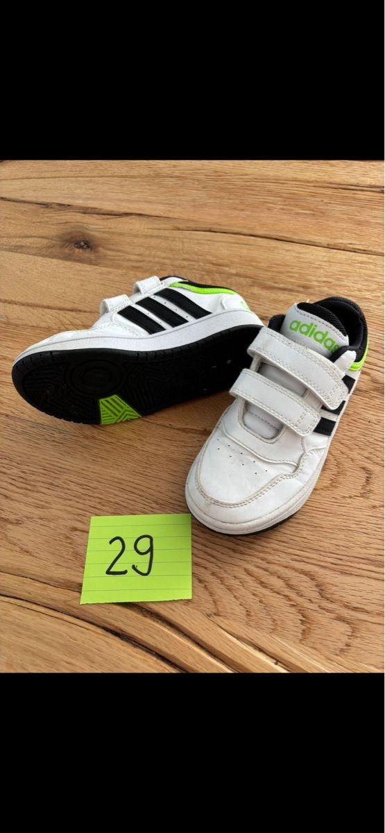 Adidas Scarpe per ragazzi: Adidas Schuhe gr. 29 – Usato da Dottikon venduto da kat_jk9m 1