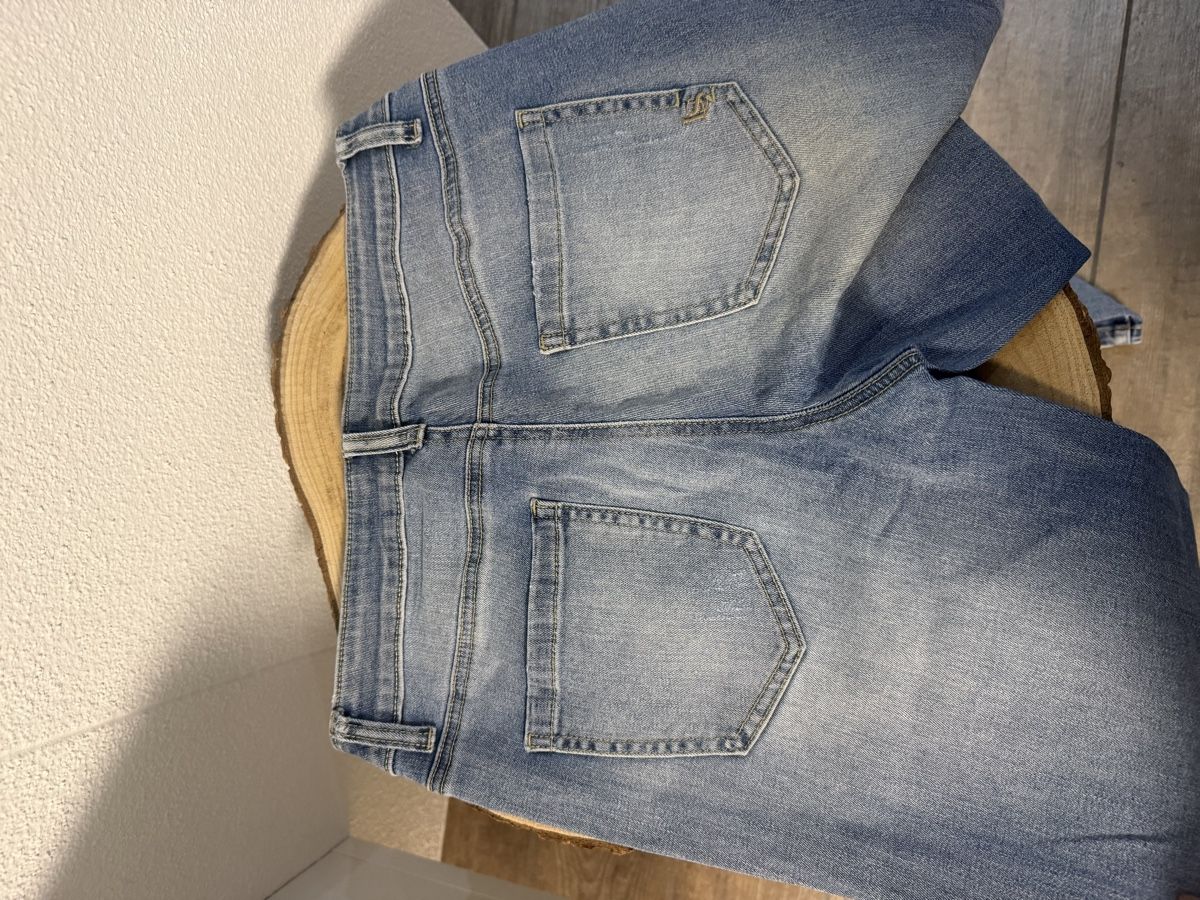 Jeans: Laura Scott Jeans Gr. 38 – Usato da Hägglingen venduto da Raff_Ella 1