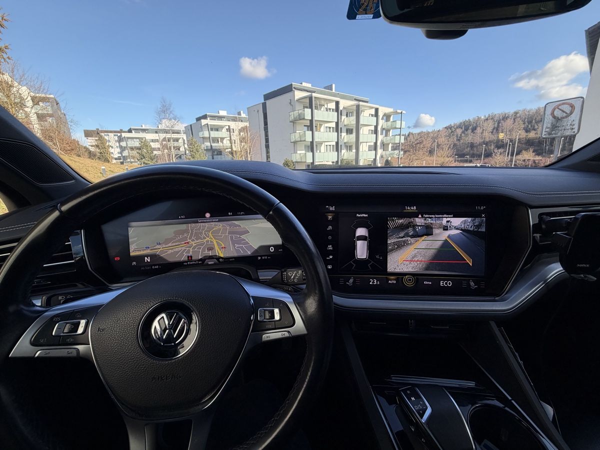 VW Automobili: VW Touareg Elegance 3.0 TSI – Usato da Schaffhausen venduto da Ozi95 3