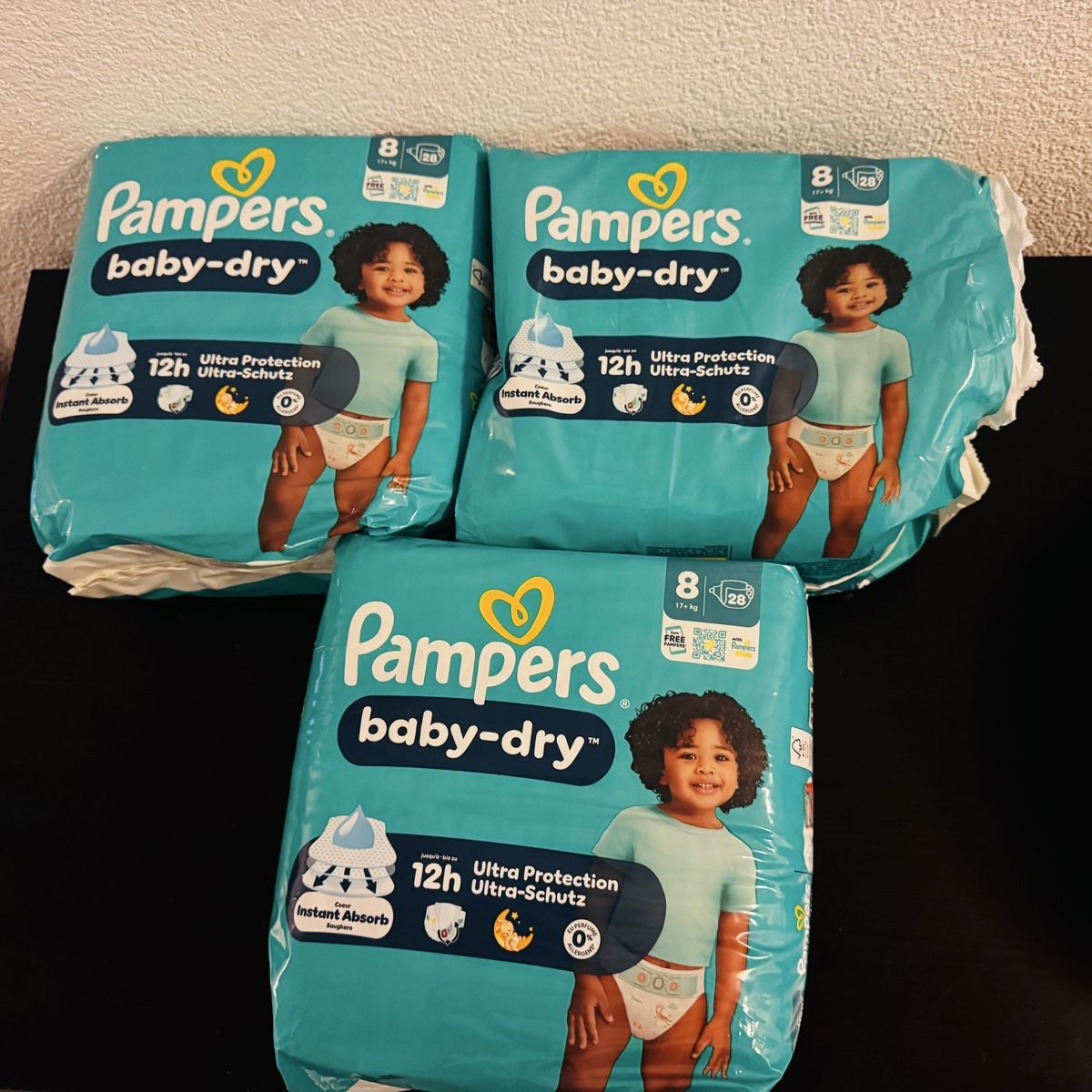 Pampers Windeleimer & Windeln: Pampers Grösse 8 Windeln – Neu (gemäss Beschreibung) aus Solothurn von Simuz