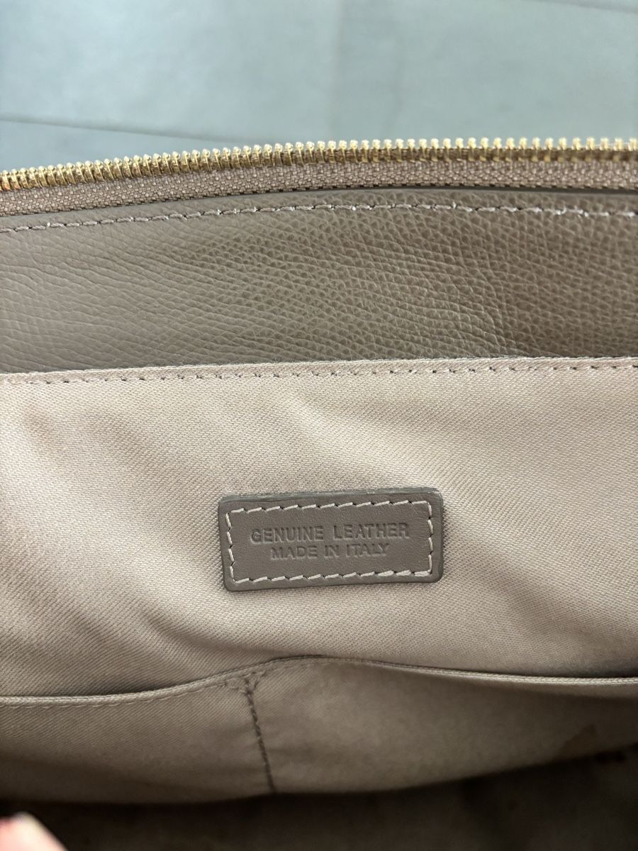 Alemi Borse: Ameli / Alemi Central in greige mit Clutch – Usato da Zollikon venduto da DomisThings 2