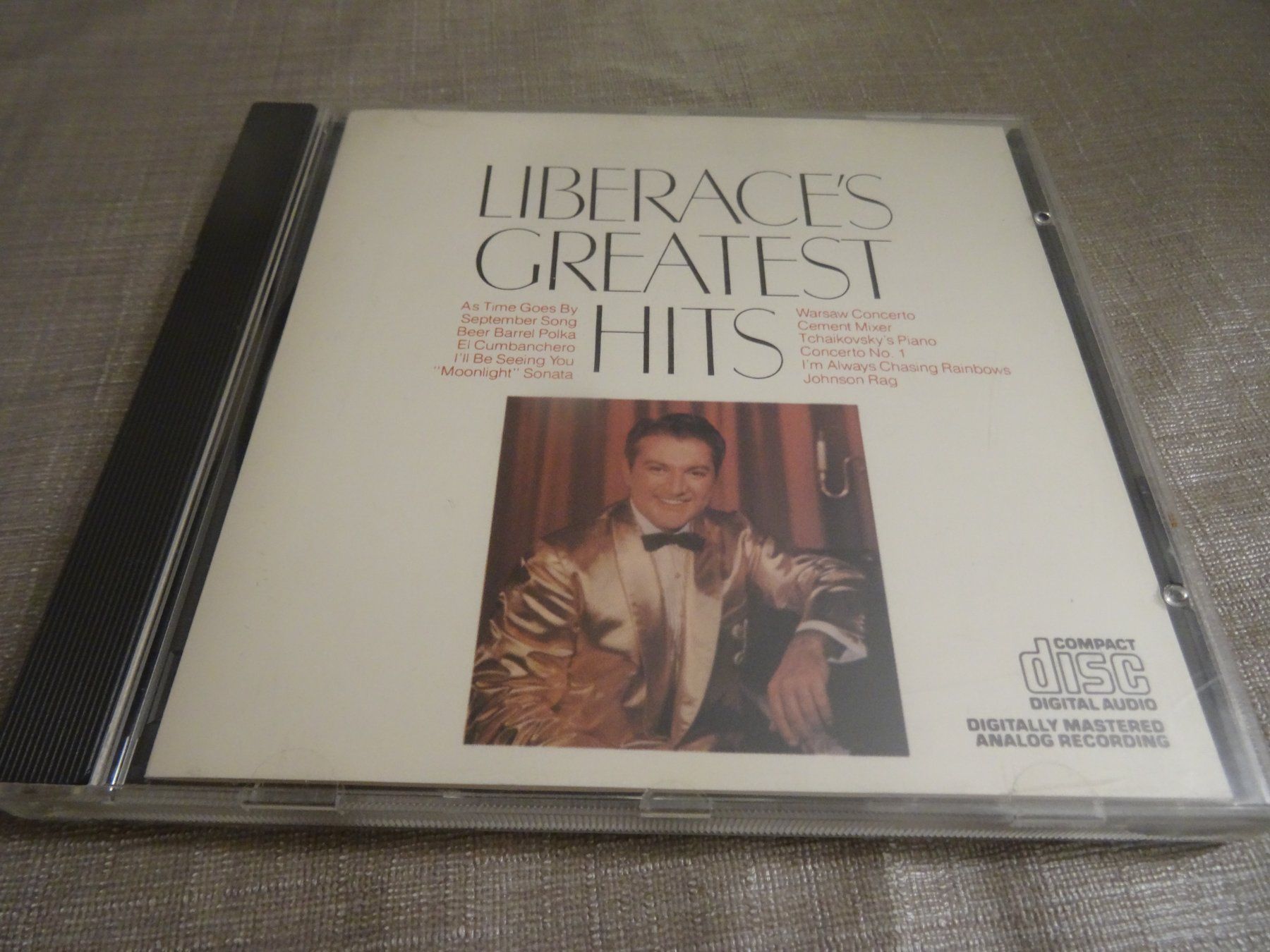 CD: Liberace's Greatest Hits CD - – Usato da Olten venduto da Disc-Ausverkauf