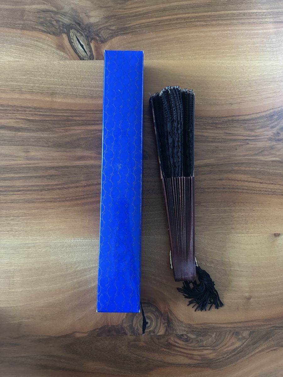 Alle Dekorationen: Dekorativer Handfächer  – Gebraucht aus Bellmund von eli_9cm8 1