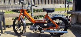 PUCH Maxi N mit Effektlackierung und diversen Sonderteilen