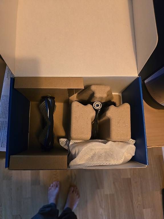 Aspirapolveri & Accessori: Staubsaugroboter  – Usato da Bern venduto da lei_b9fk 1