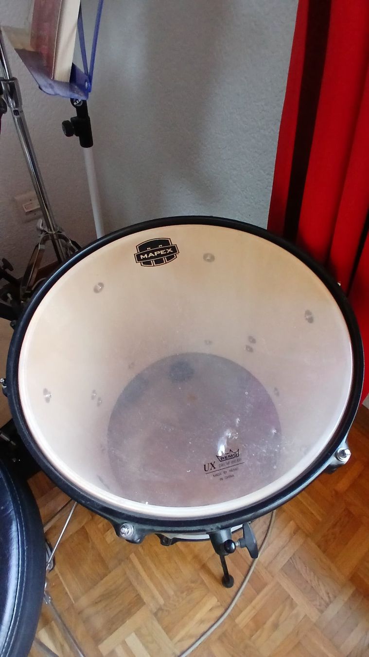 Strumenti musicali: Schlagzeug Komplett, mit Zubehör – Usato da Hochdorf venduto da SalatSalty 2