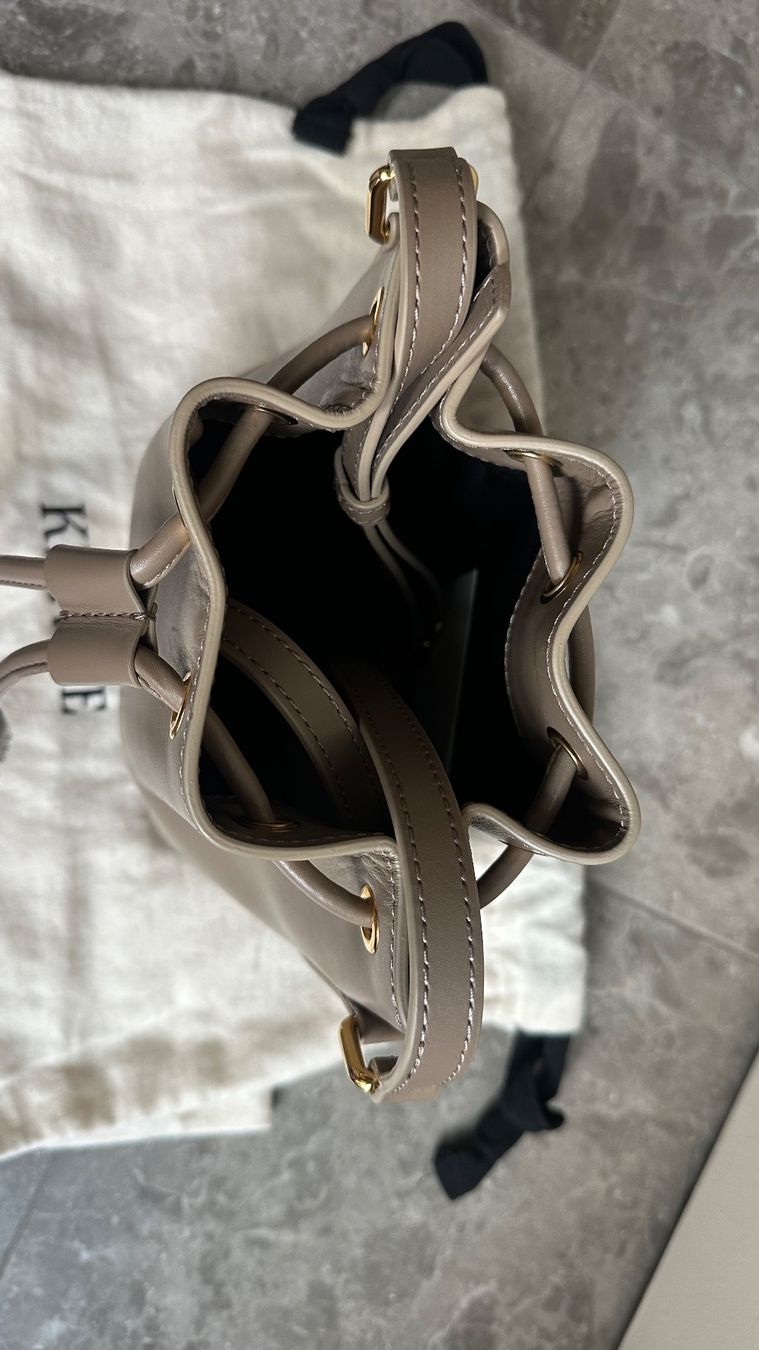 Borse da donna: Khaite bag taupe – Nuovo (secondo la descrizione) da Paradiso venduto da Under_sun 6