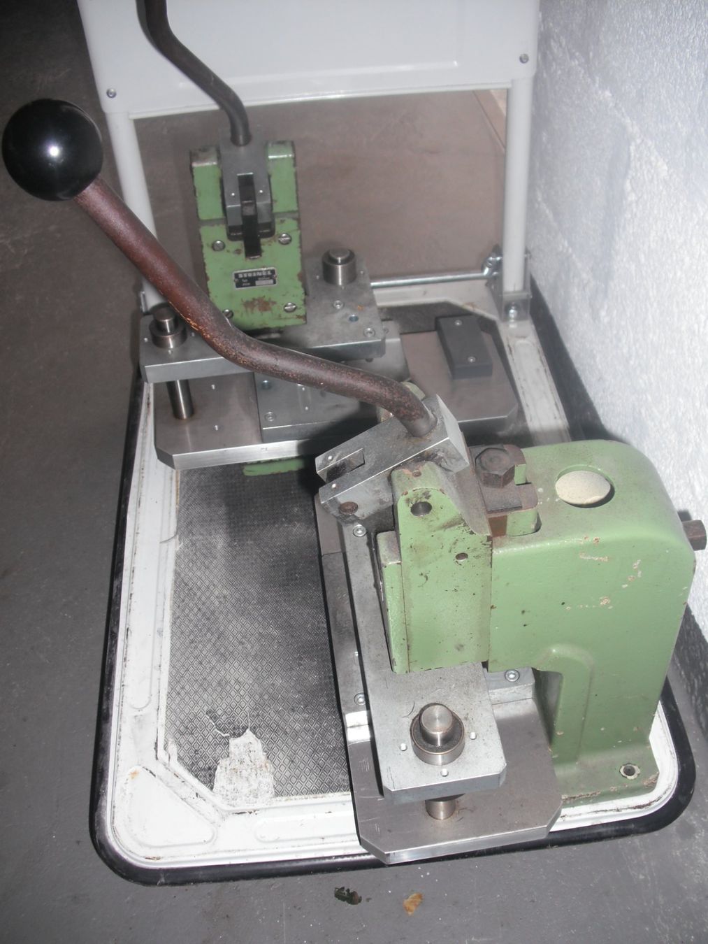 Toutes les machines: Kniehebelpresse Steinel, Presse – D'occasion à Koblenz par 70tschibu 1