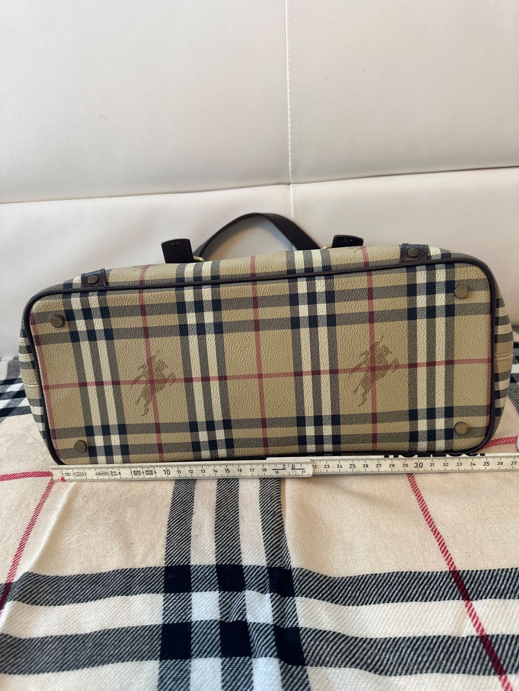 Burberry Taschen für Damen: Burberry bag – Gebraucht aus Glattbrugg von tina063 6