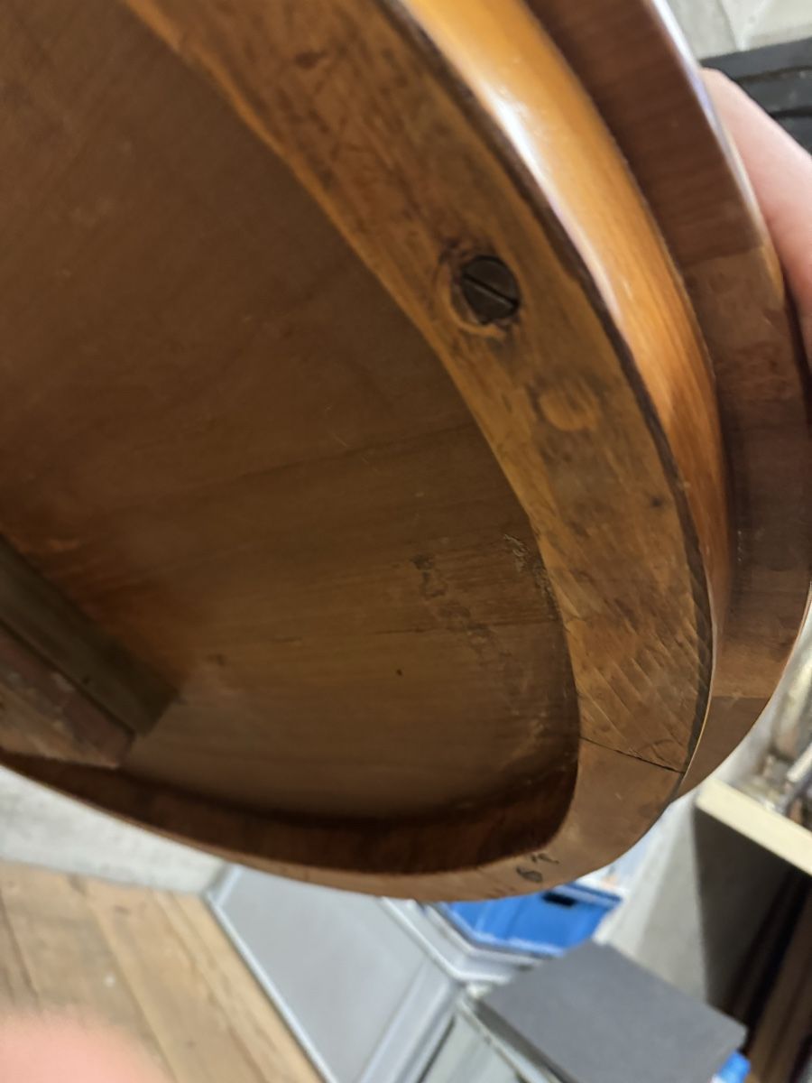 Tavoli: Salontisch Antik Biedermeier – Usato da Münchenstein venduto da Eclipse6 5
