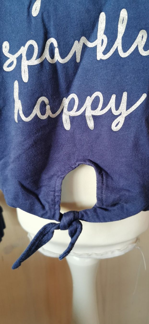 Maglioni & Felpe: Blaue Mädchen Sweatshirt Grösse 122 – Usato da Langendorf venduto da Laedi6 1
