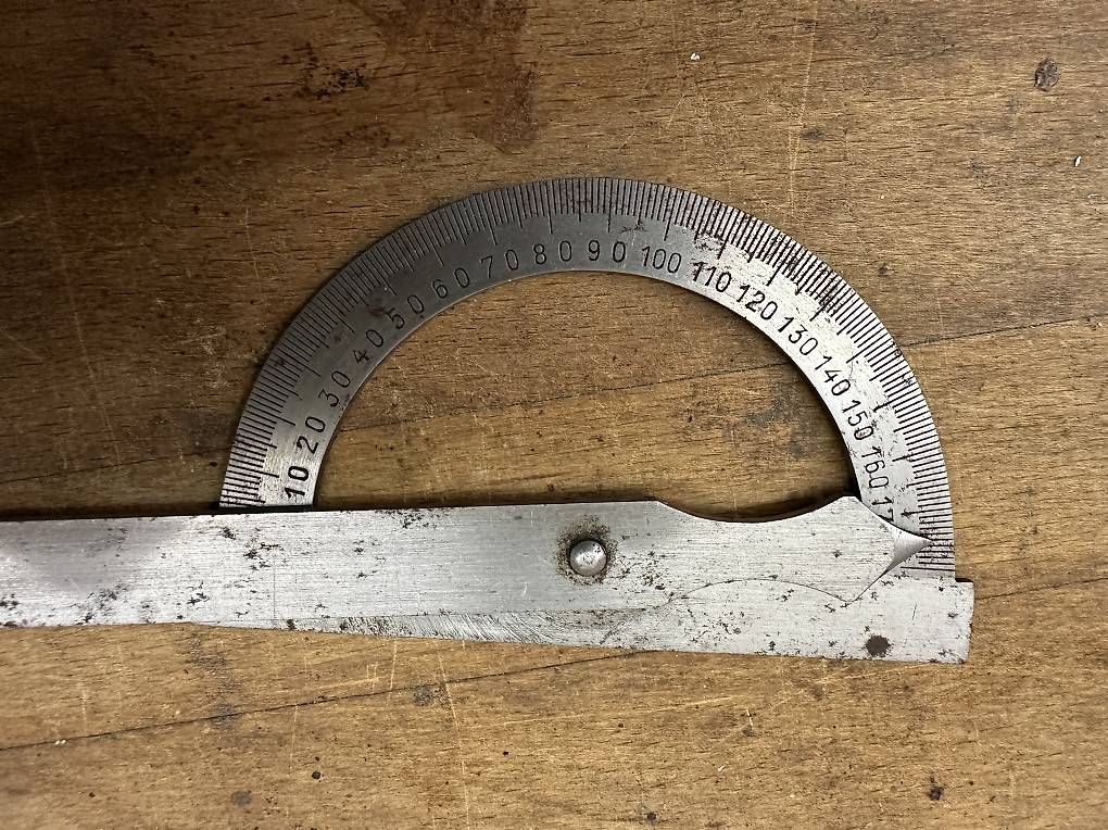 Tous les outils: Gradmesser / Winkelmesser – D'occasion à Aarau par sole-soleil 1