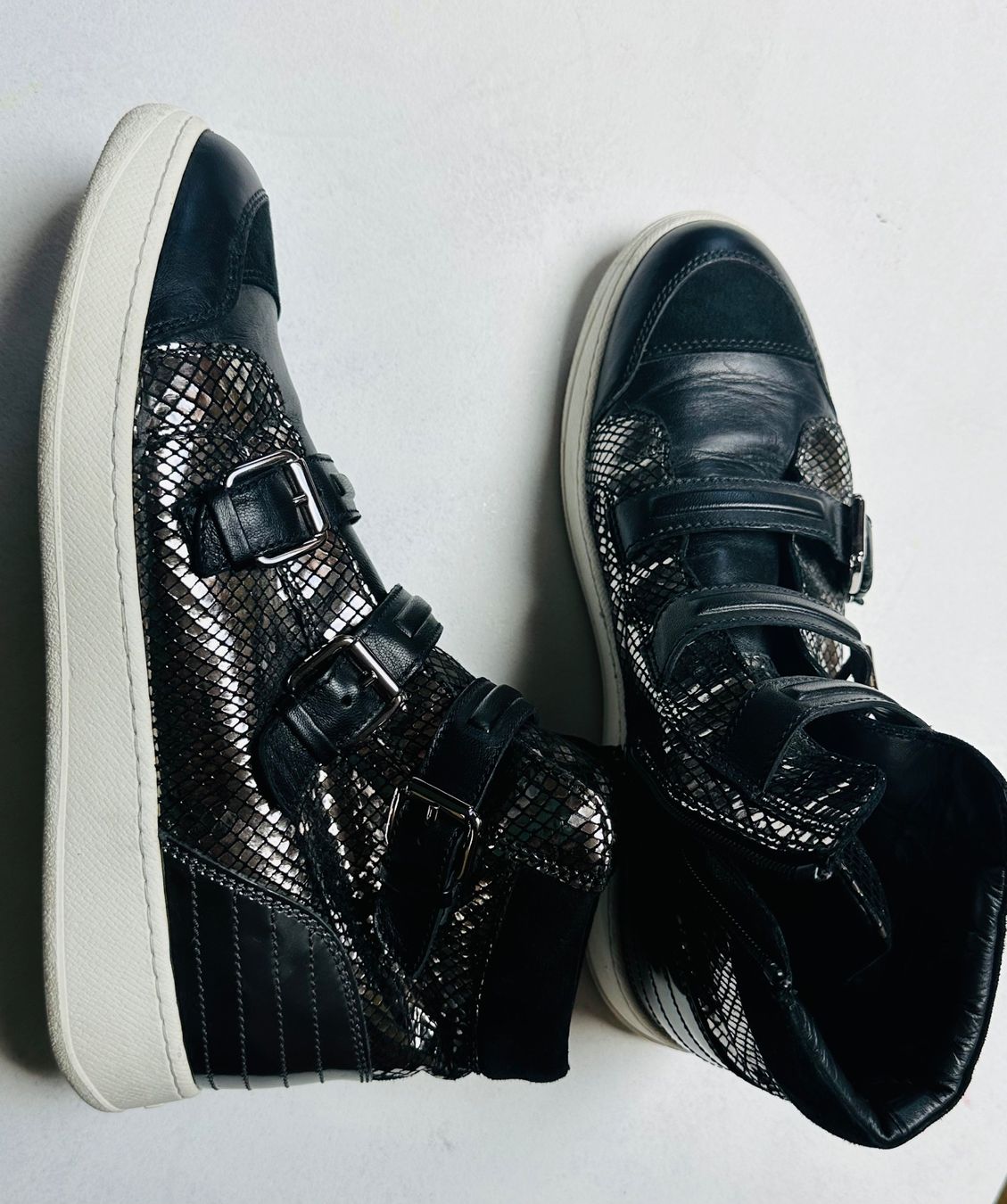 Hogan Scarpe da donna: Sneakers HOGAN  40 – Usato da Vevey venduto da ledidream 3
