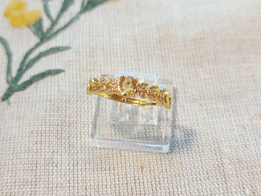 Anelli: NEW - S925 Citrine Ring (Adjustable) – Nuovo (secondo la descrizione) da Zürich venduto da cin_wcf6