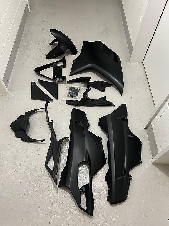 Ciclomotori: Diverse Ducati 848 Verschalungsteile  – Usato da Emmenbrücke venduto da colin_Duc 3