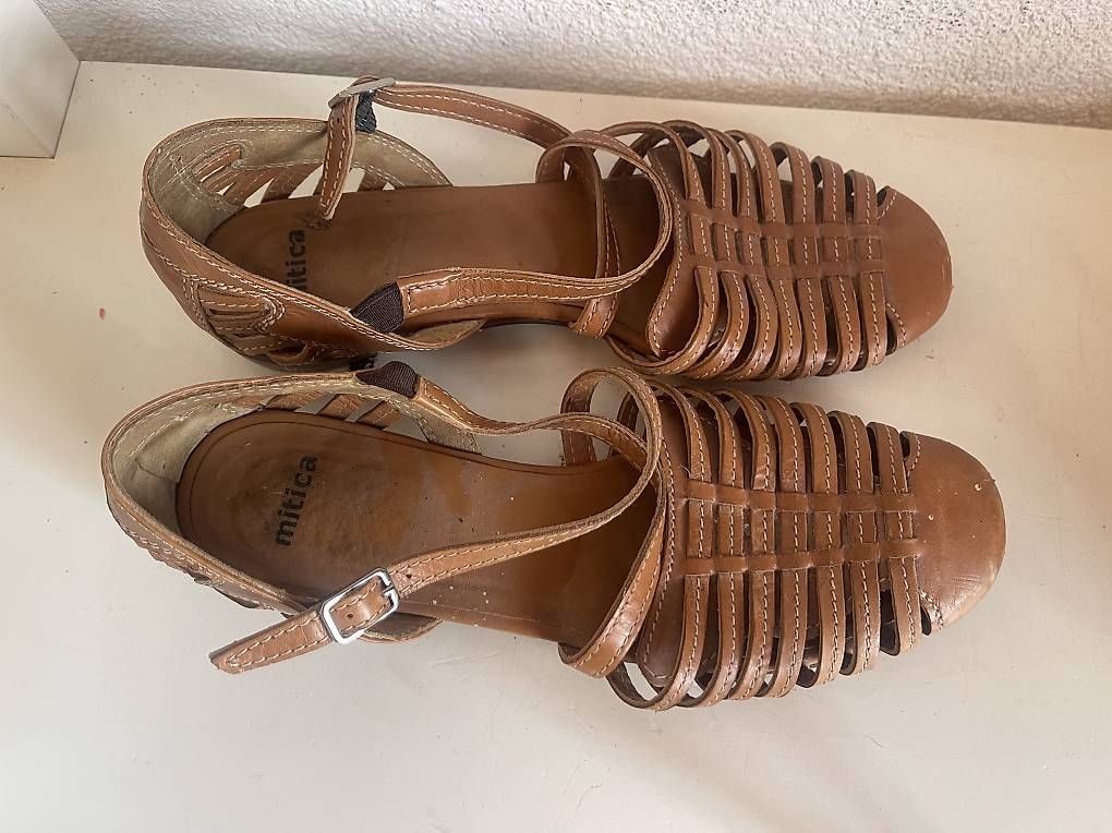 Damenschuhe: Schöne Damenschuhe Größe 38 – Gebraucht aus Lütisburg Station von ilo_w8vk 2