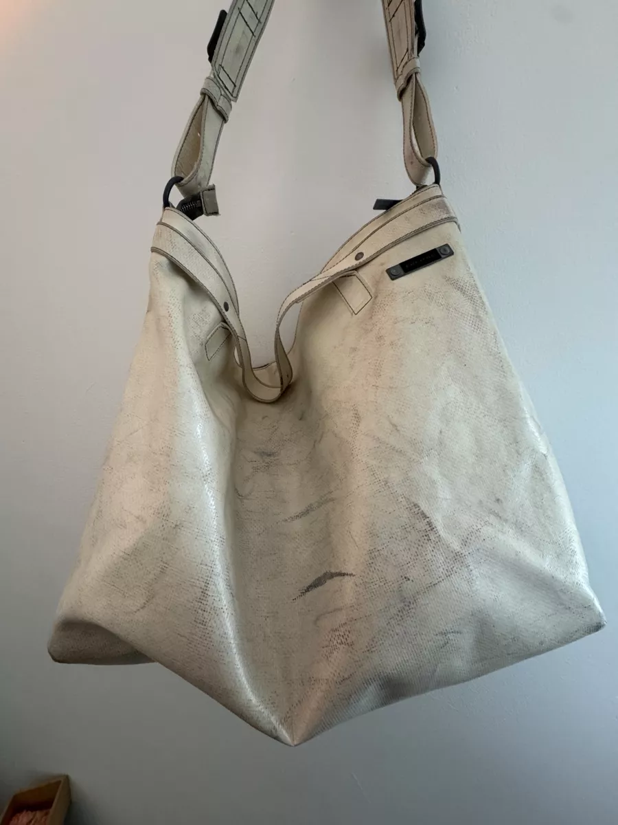 Freitag Borse: Vintage Reference Freitag Tasche weiss – Usato da Chur venduto da arxi 1