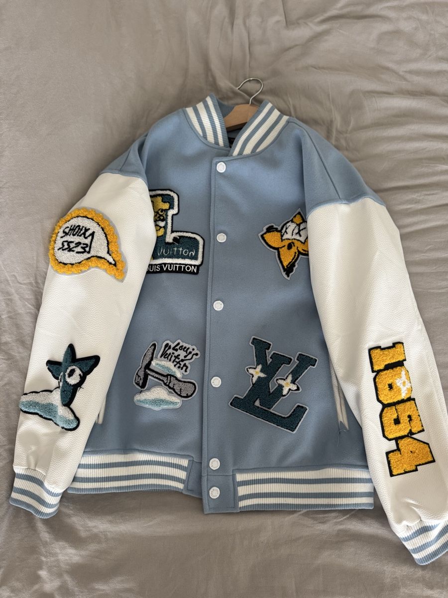 Giacche: Varsity Jacket – Nuovo (secondo la descrizione) da Basel venduto da arr_j96w