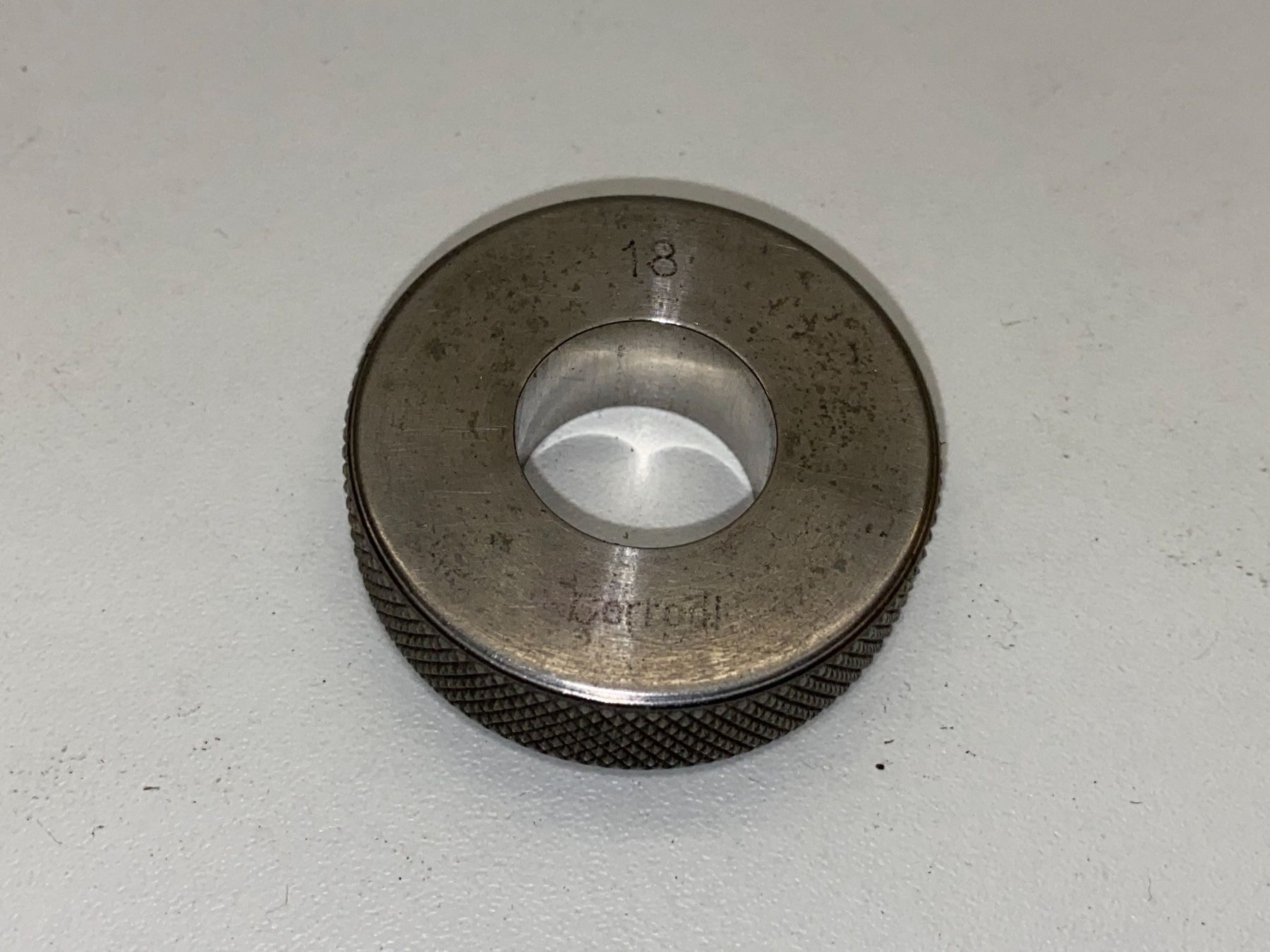 Misurare: Prüfring 18mm Messring Kalibrierring – Usato da Boswil venduto da ABLagerBoswil