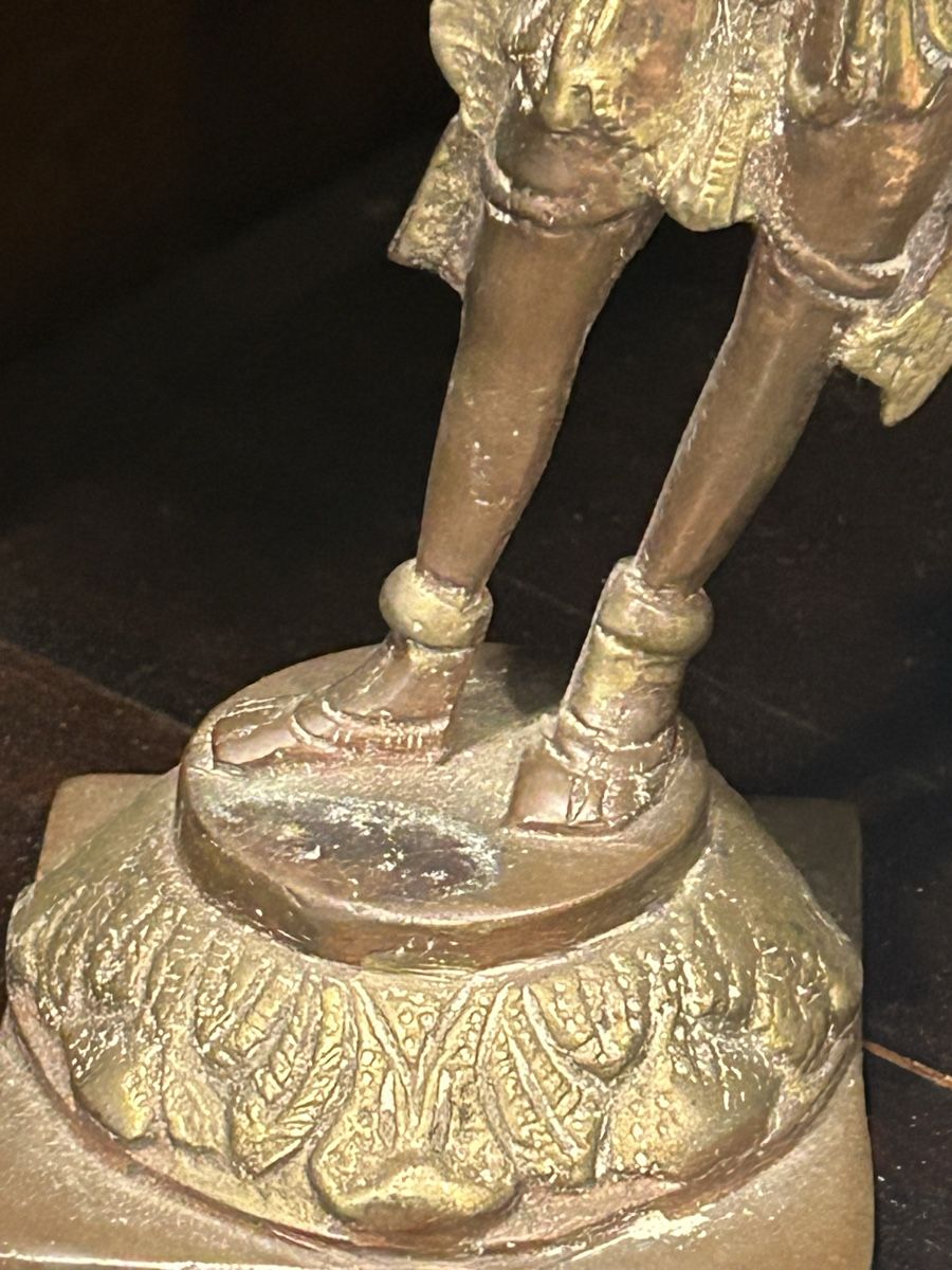 Figuren: Indische statue – Gebraucht aus Losone von del_yh97 2