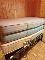Elektrisches Bett + 3 Matratzen