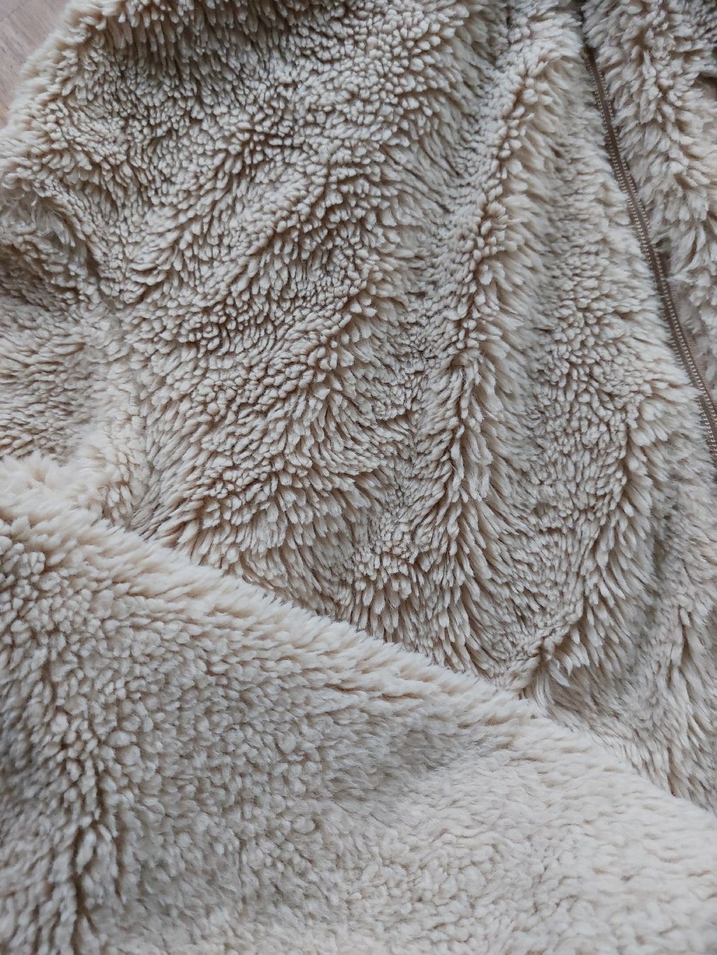 Giacche & Cappotti: kuschelige Jacke Gr. 158 / 164 – Usato da Effretikon venduto da swobdo 1