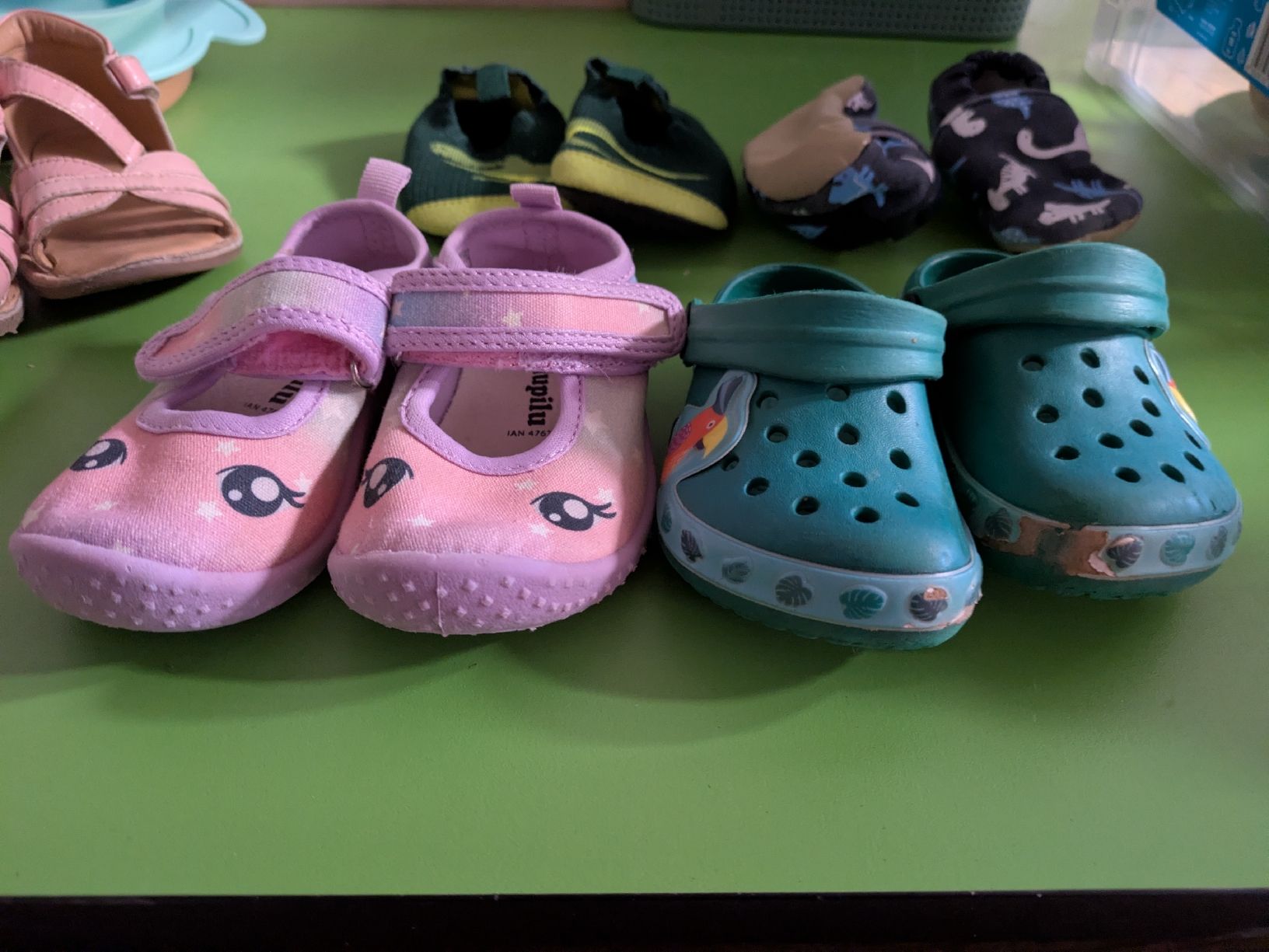 Scarpe per ragazzi: chassures maison enfant 21 22 – Usato da Matran venduto da Taragor 1