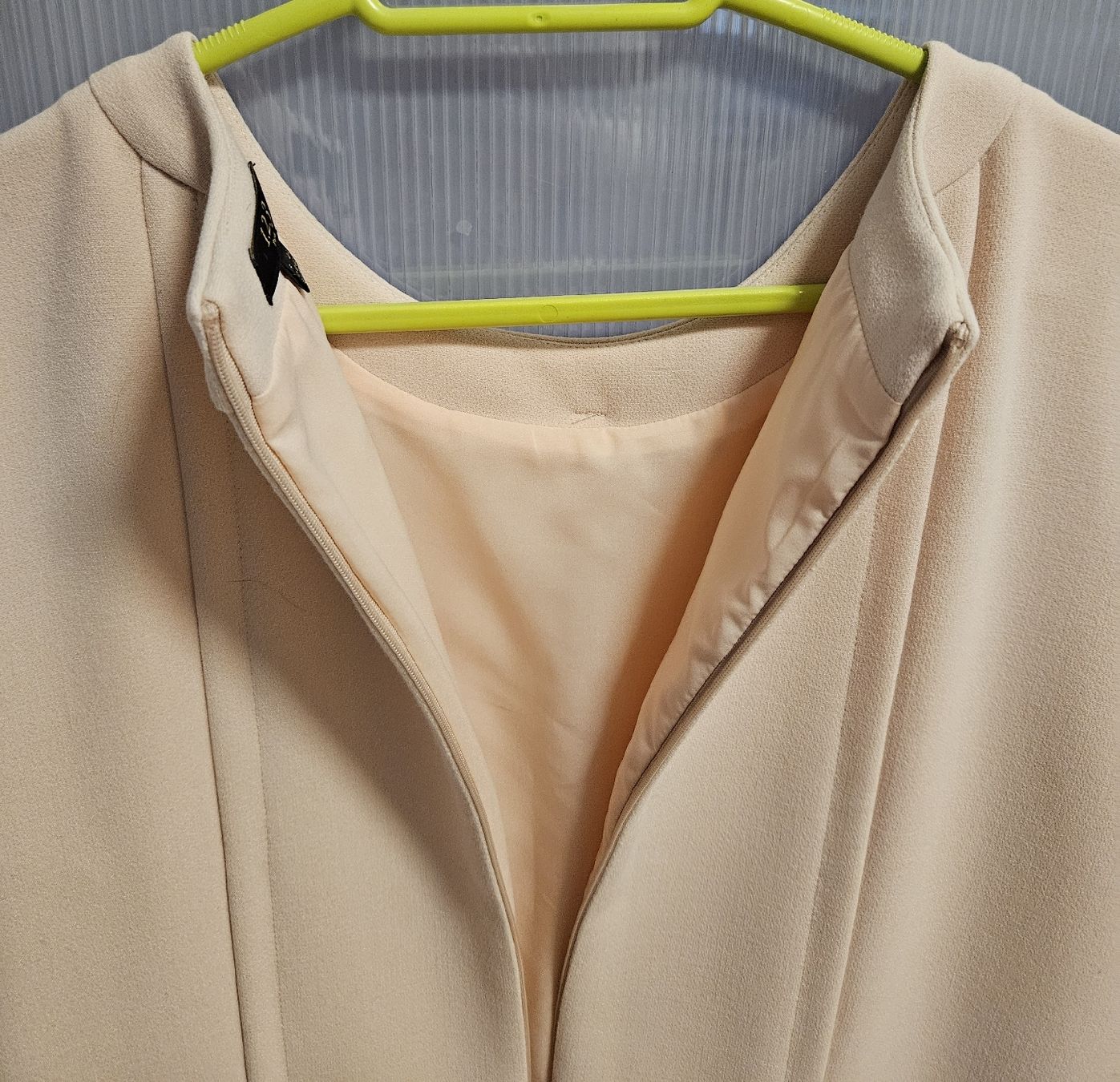 Vestiti: Boutique-Kleid Gr. 42 - Spendenaktion – Nuovo (secondo la descrizione) da Unterkulm venduto da Beljasch 6
