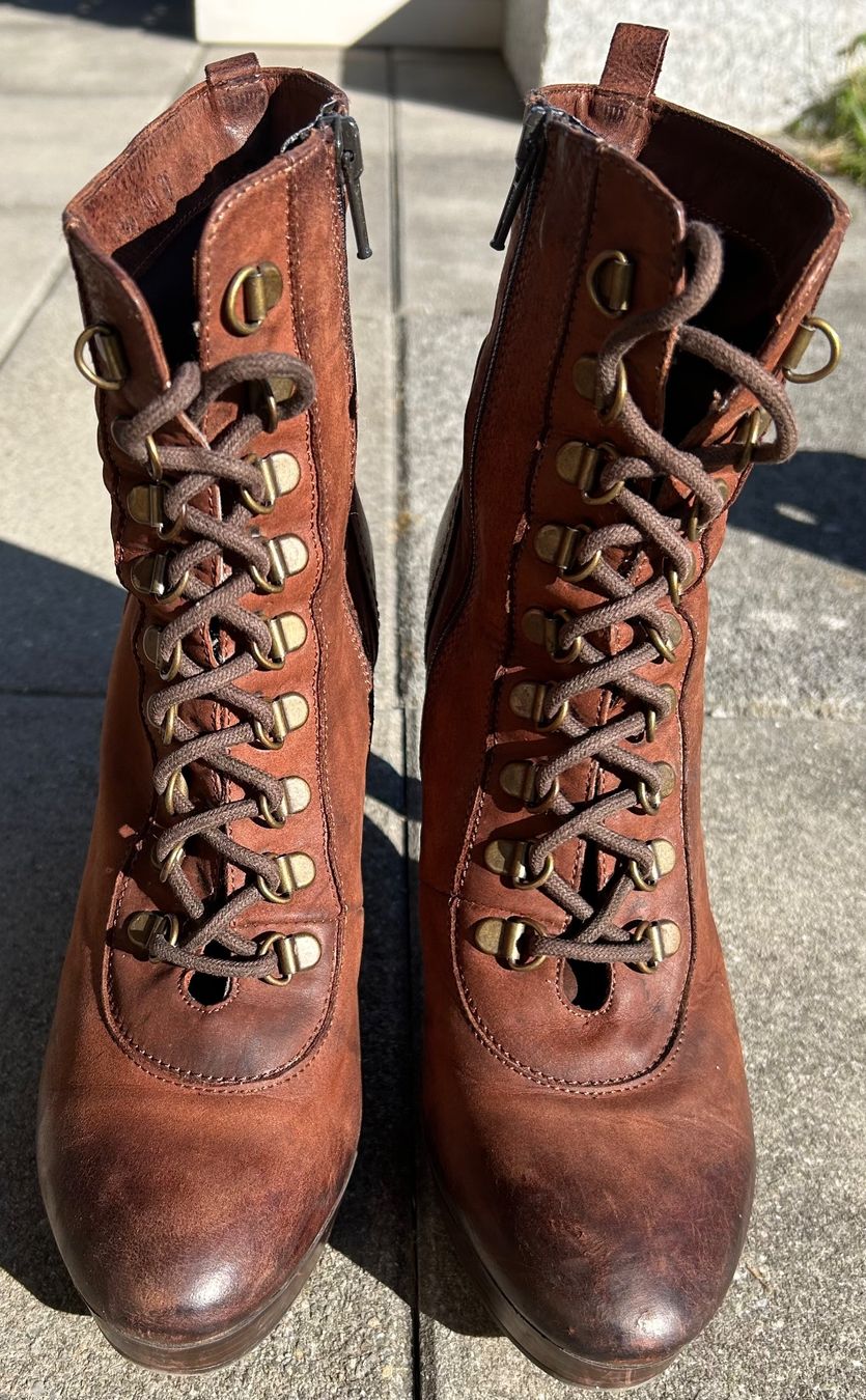 Scarpe da donna: Stiefeletten – Usato da Grub SG venduto da MaryLou88 2